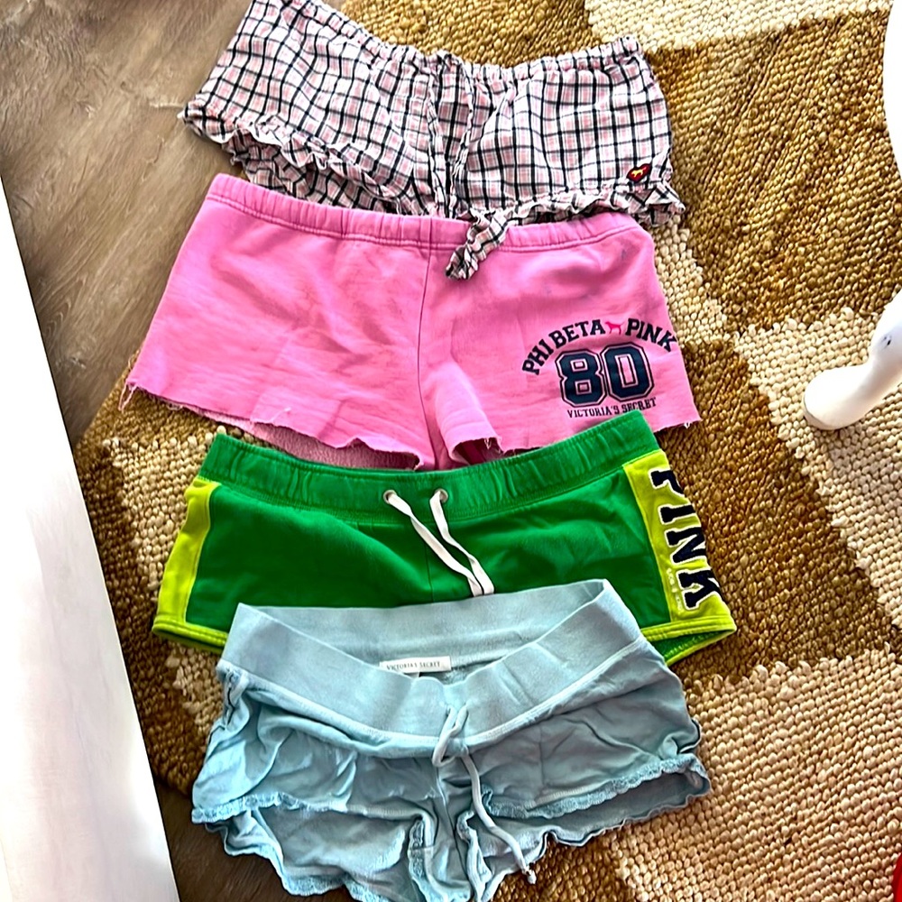 Set of 4 PINK sleep/lounge shorts 3 medium 1 small